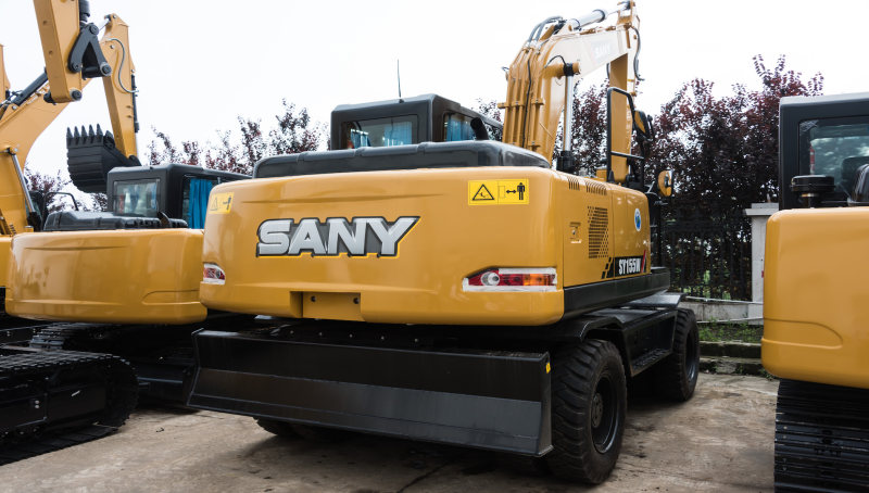 SANY Wheel Excavator : SY155W
